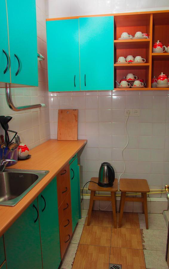 Globus Hostel Киев Экстерьер фото